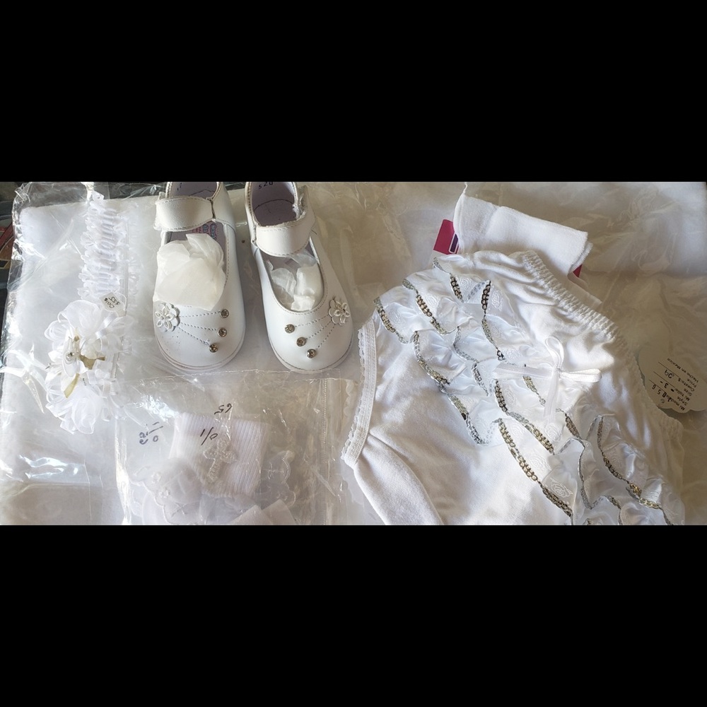 Baptism set for a baby girl. Can fit 12-18 mon.